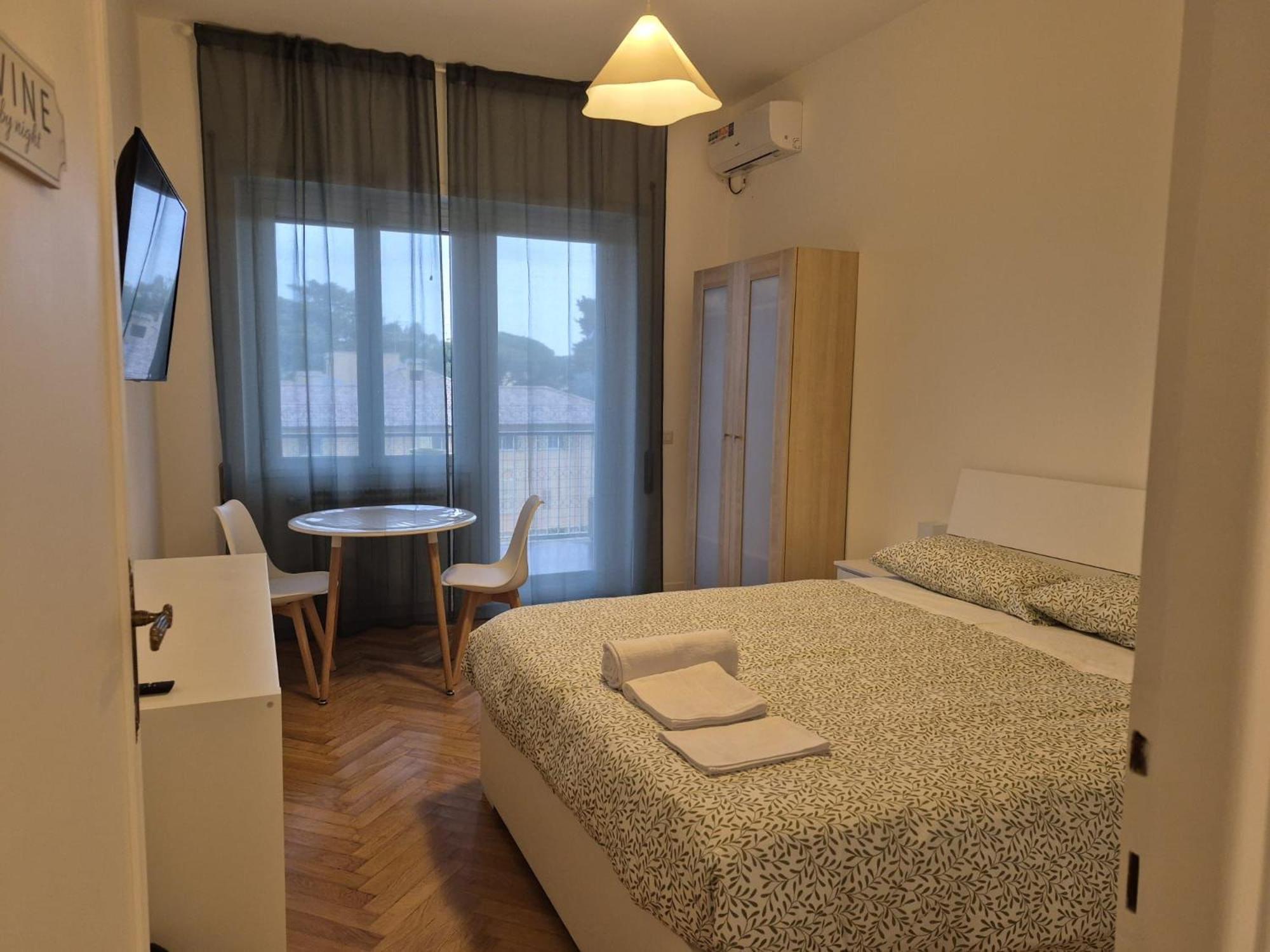 Apartment Edo's Rhome *